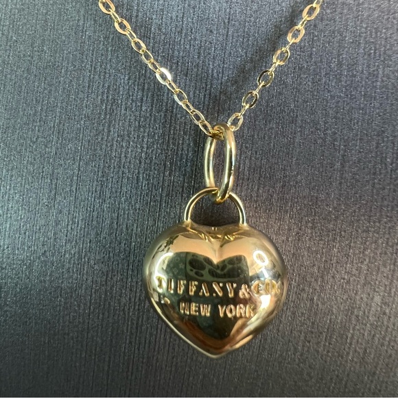 ‼️Sale‼️Real 18K Dubai Gold Heart Pendant Necklace - Picture 4 of 4